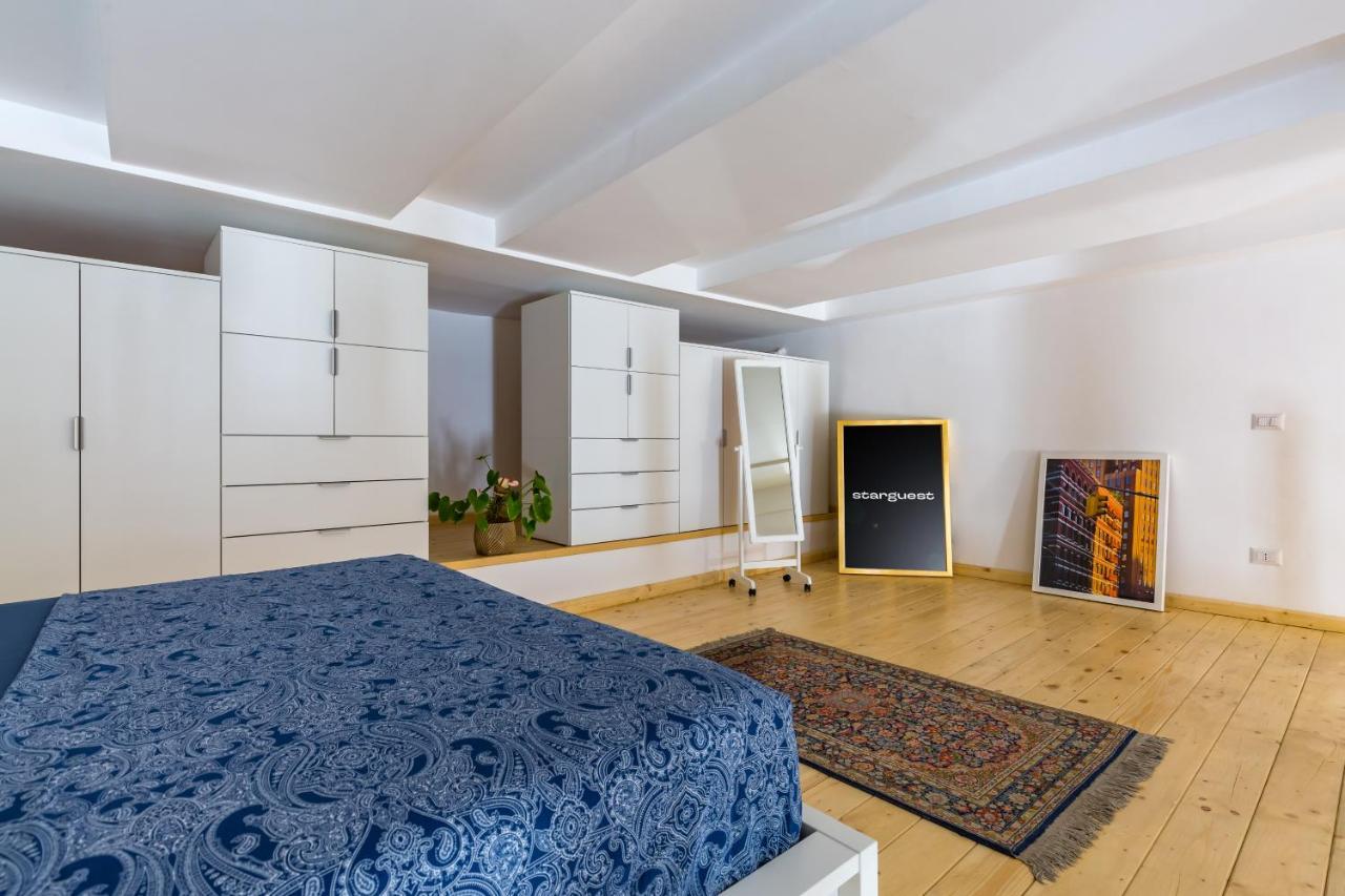 Naiva Apartment Naples Luaran gambar