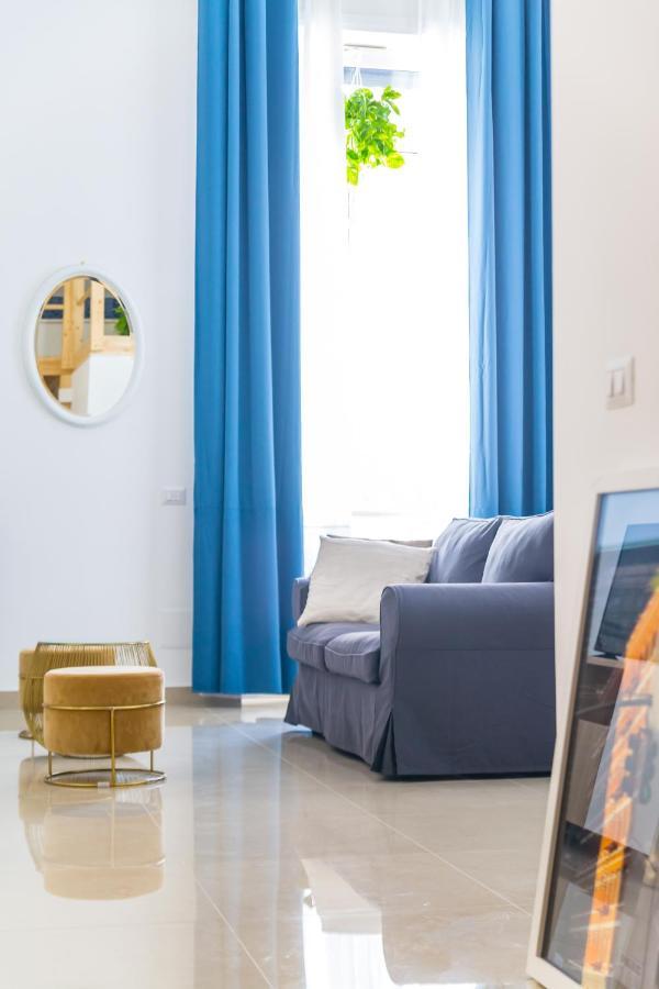 Naiva Apartment Naples Luaran gambar